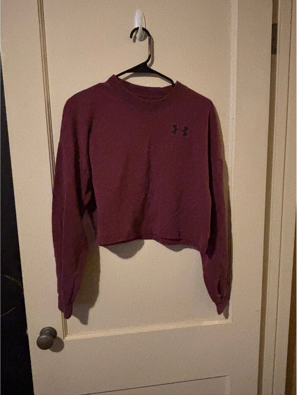 Under Armour burgundy cropped sweatshirt Small